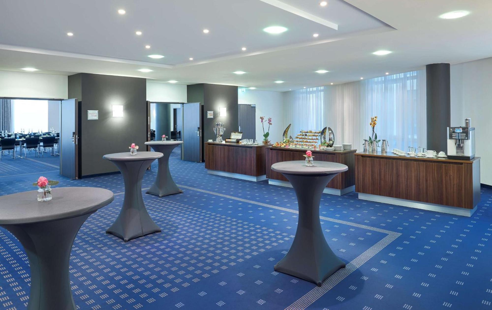 Dorint Hotel Am Dom Erfurt Esterno foto